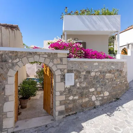 Casa Sofia, By Hellocrete Villa