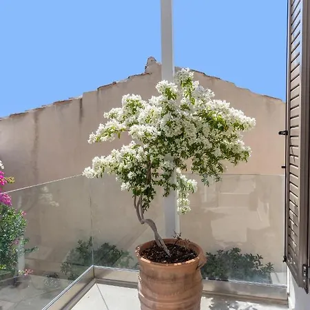 Villa Casa Sofia, By Hellocrete