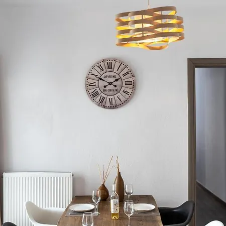 Casa Sofia, By Hellocrete Villa