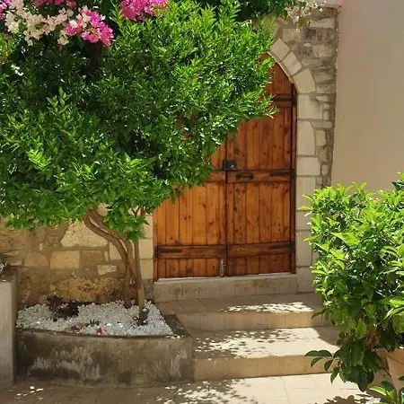 Casa Sofia, By Hellocrete *