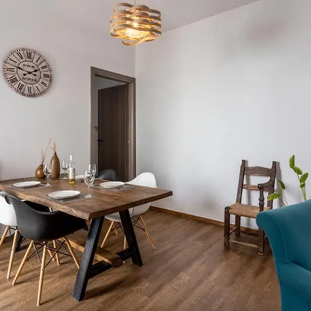 Casa Sofia, By Hellocrete Spílion